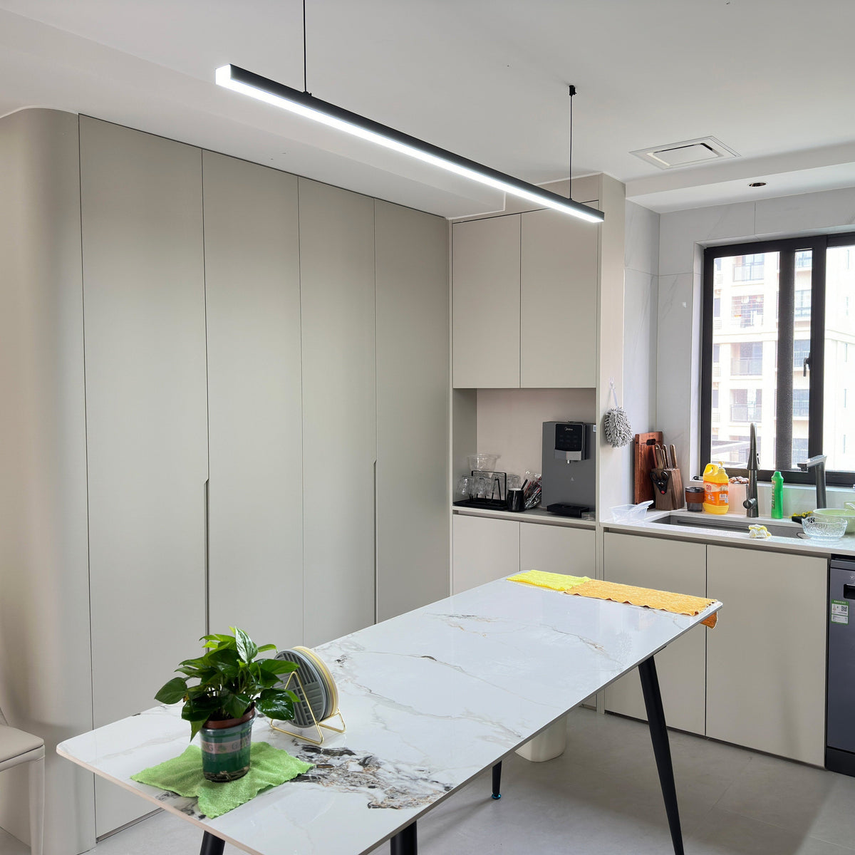Suspension LED Extra-Longue - Ligne Épurée | Longéa