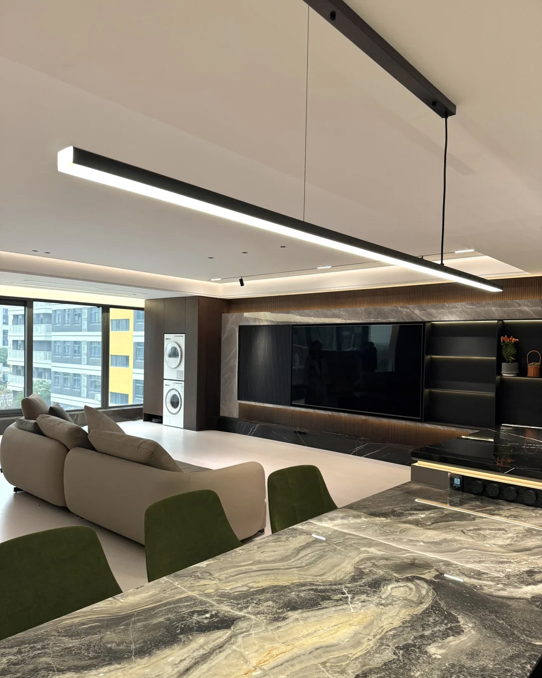 Suspension LED Extra-Longue - Ligne Épurée | Longéa