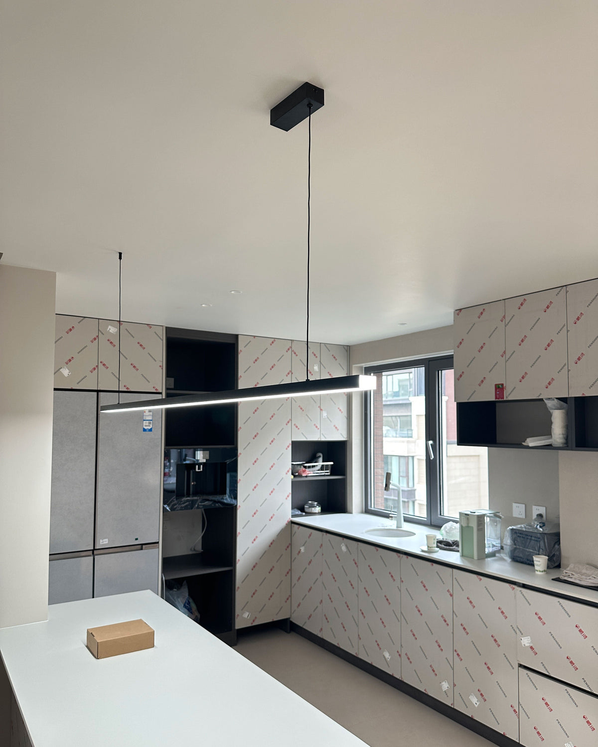 Suspension LED Extra-Longue - Ligne Épurée | Longéa