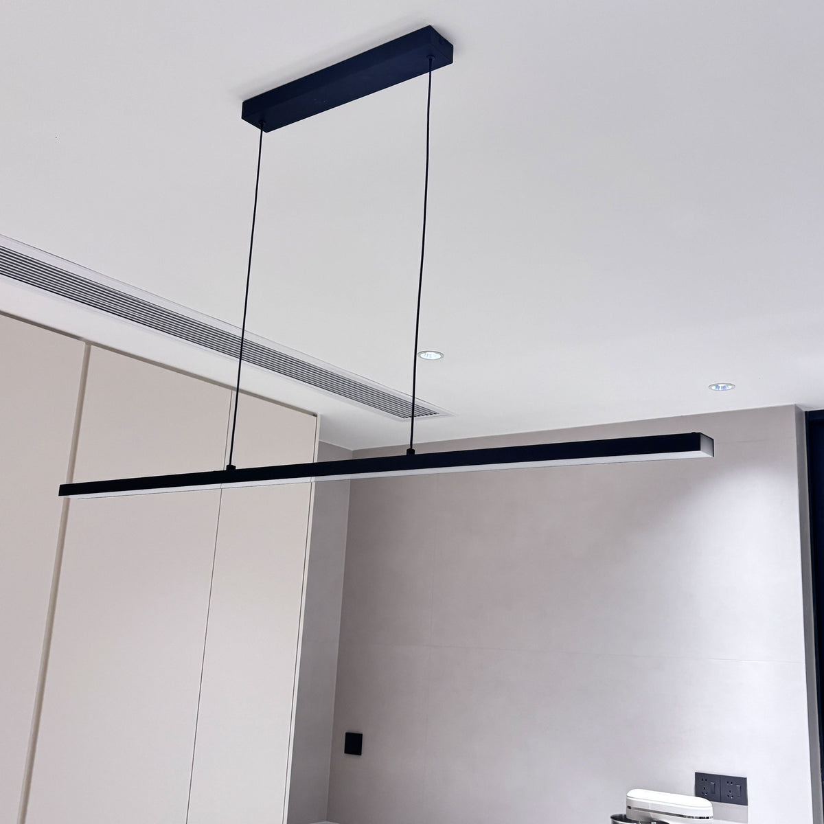 Suspension LED Extra-Longue - Ligne Épurée | Longéa